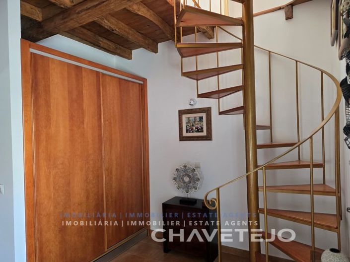 Image No.18-2 Bed House for sale