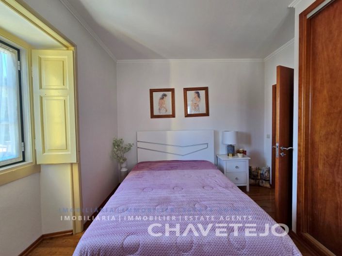 Image No.25-2 Bed House for sale