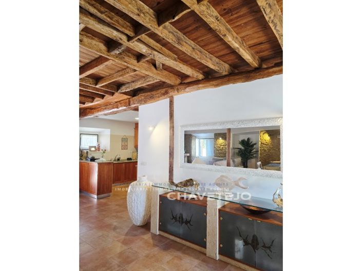 Image No.6-2 Bed House for sale