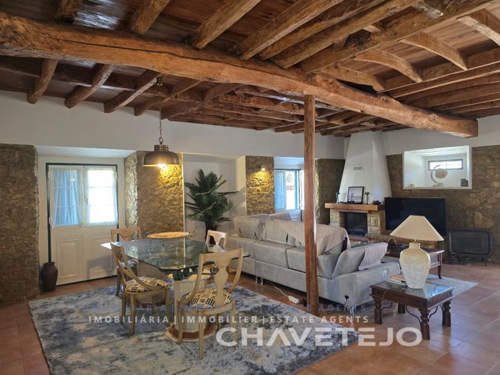 Image No.8-2 Bed House for sale