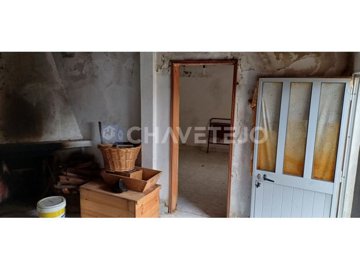 id51088601-0000-0500-0000-0000142f0558
