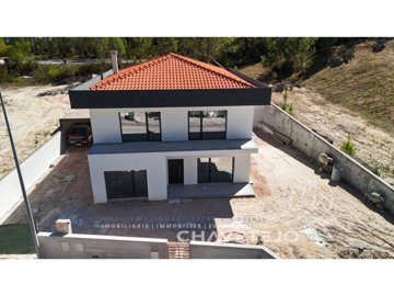 1 - Ansião, House