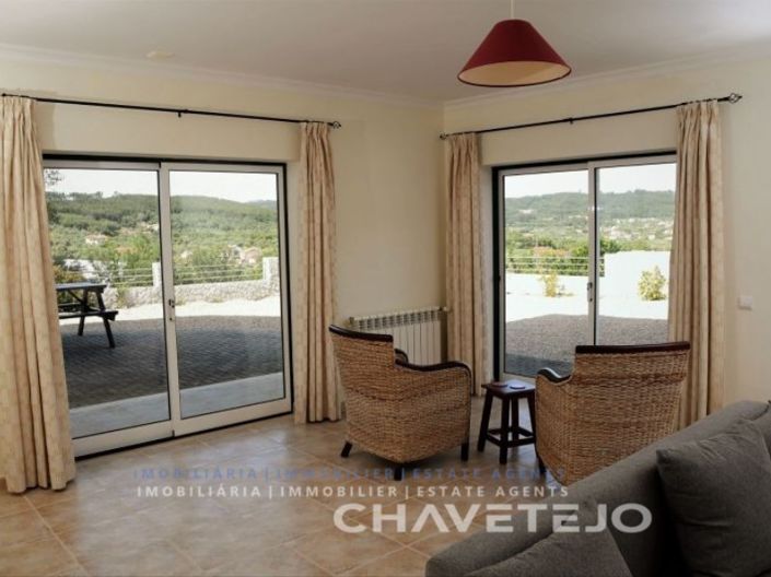 Image No.15-6 Bed House for sale