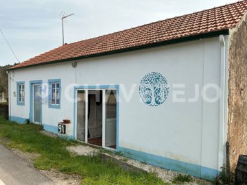 1 - Alvaiázere, House