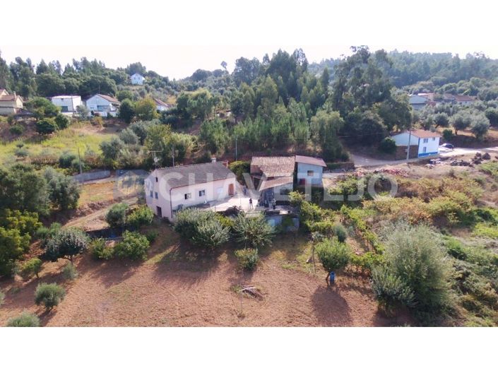 Image No.1-Ferme de 2 chambres à vendre à Alvaiázere