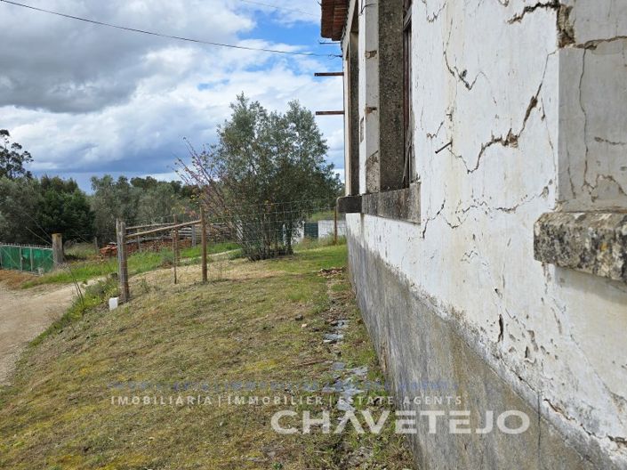 Image No.10-2 Bed House for sale