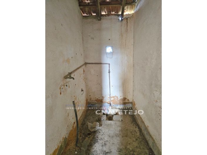 Image No.24-2 Bed House for sale