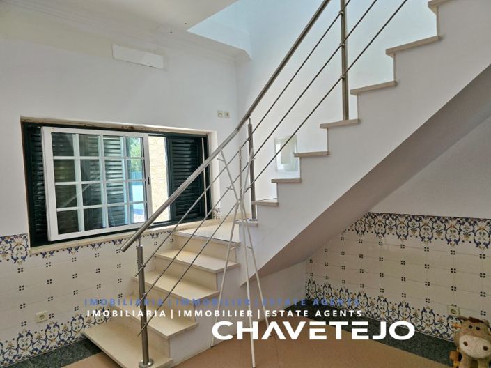 Image No.13-4 Bed House for sale