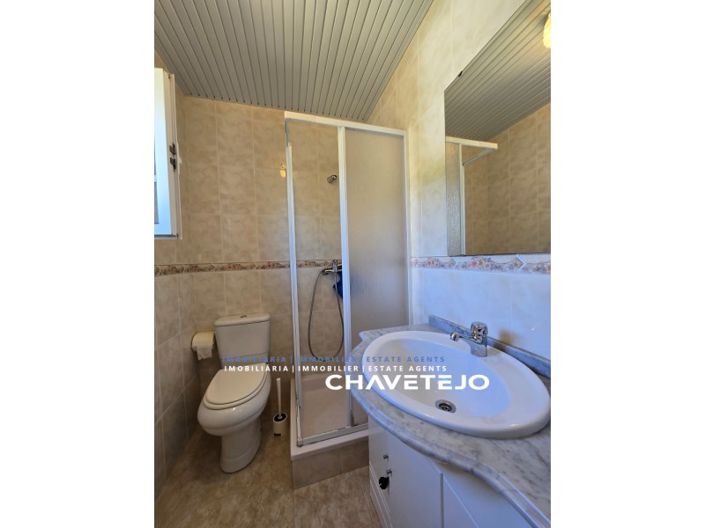 Image No.30-4 Bed House for sale