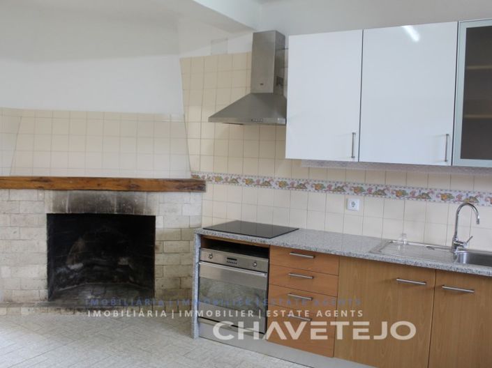 Image No.10-7 Bed House for sale