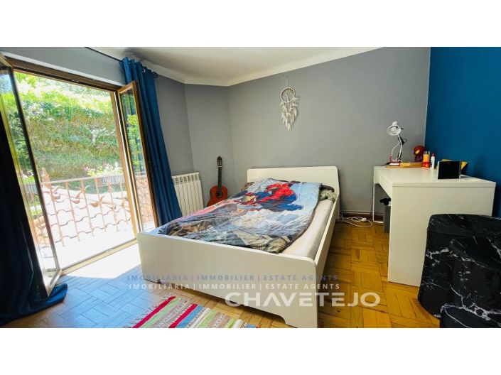 Image No.24-6 Bed Farmhouse for sale