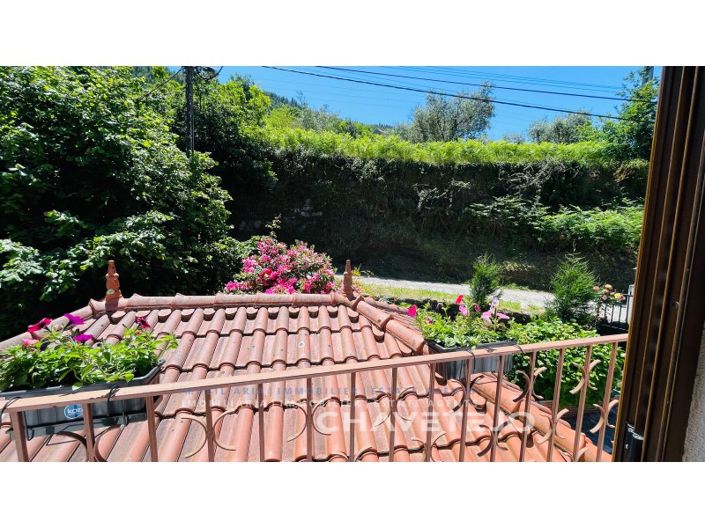 Image No.28-6 Bed Farmhouse for sale