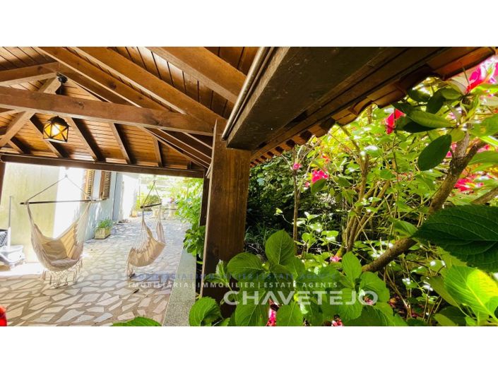 Image No.29-6 Bed Farmhouse for sale