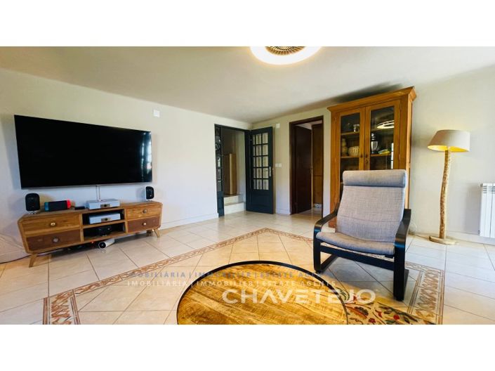 Image No.7-6 Bed Farmhouse for sale