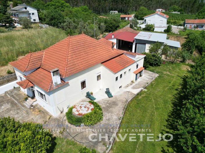 Image No.1-6 Bed Farmhouse for sale