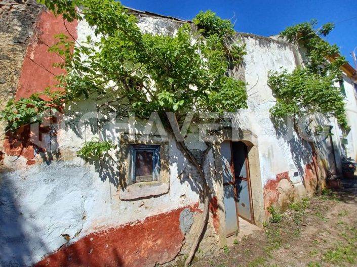 Image No.1-3 Bed House for sale