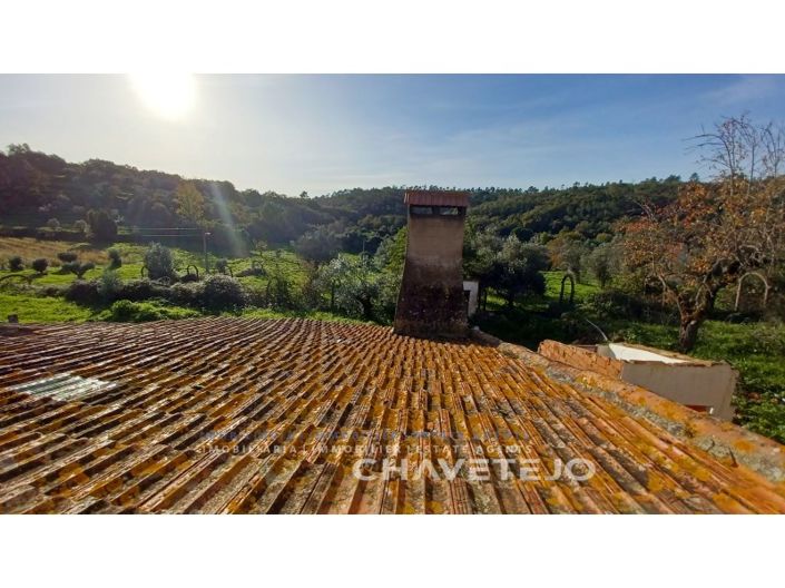 Image No.11-3 Bed House for sale