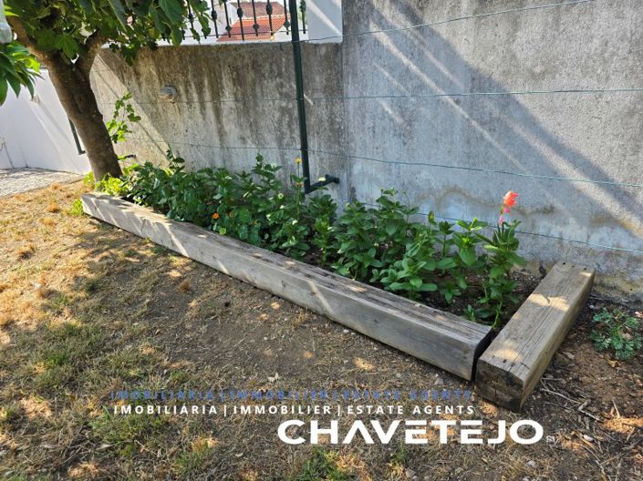 Image No.103-3 Bed House for sale