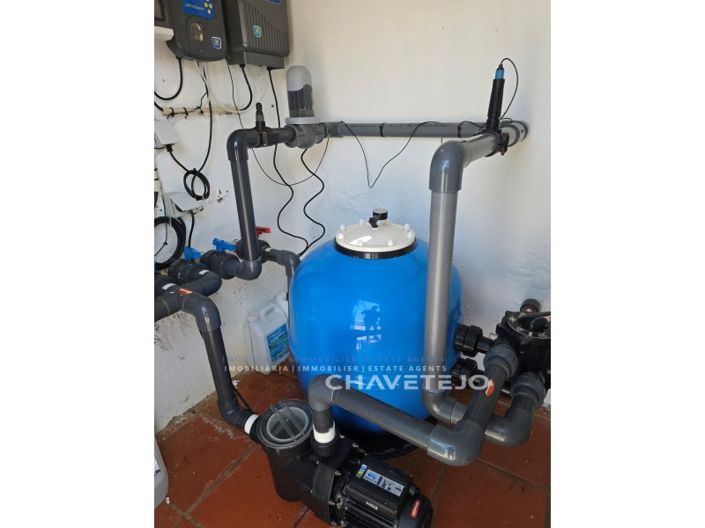 Image No.65-3 Bed House for sale