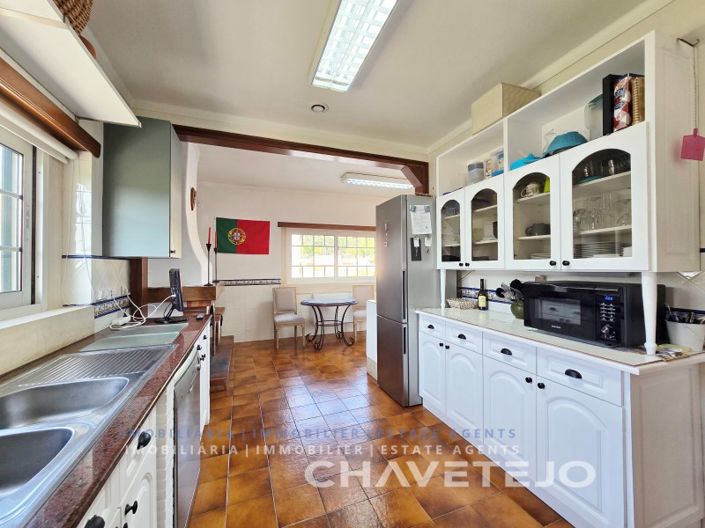 Image No.7-3 Bed House for sale