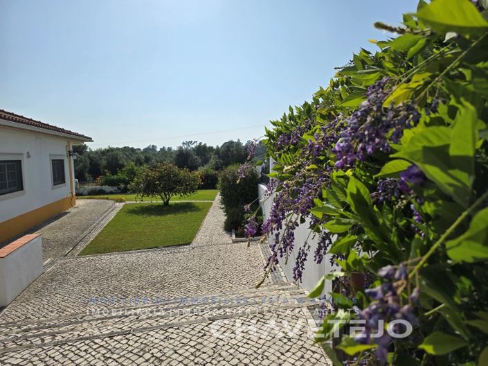 Image No.77-3 Bed House for sale