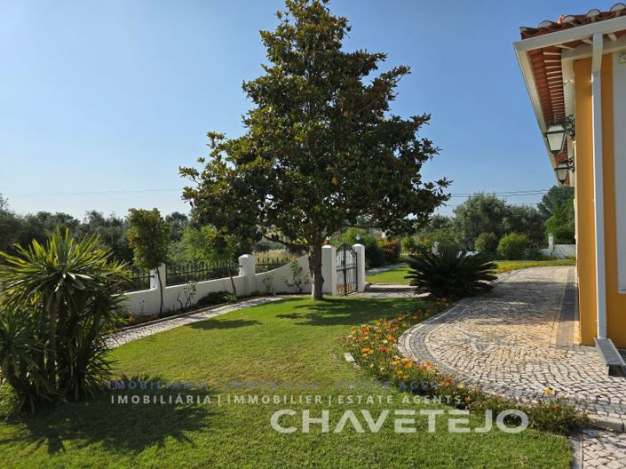 Image No.86-3 Bed House for sale