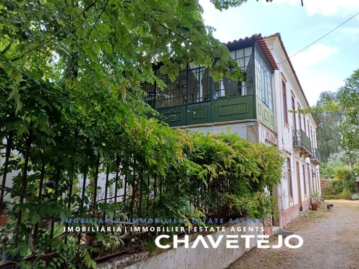 Image No.4-10 Bed Farmhouse for sale