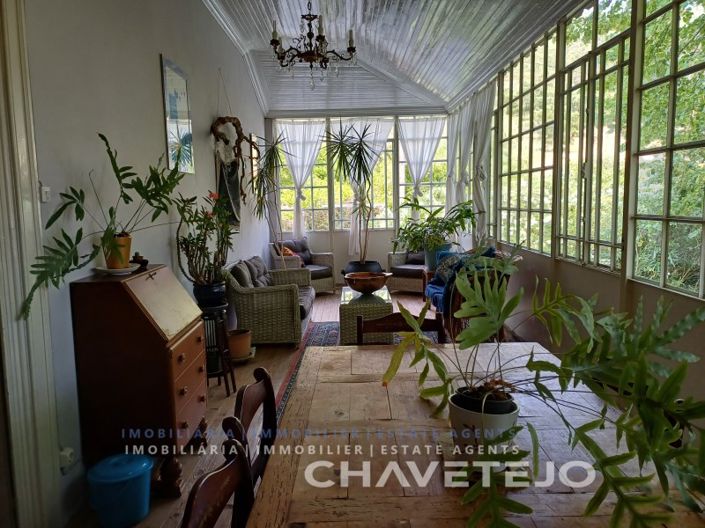 Image No.92-10 Bed Farmhouse for sale