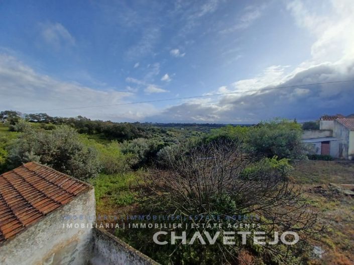 Image No.13-3 Bed House for sale