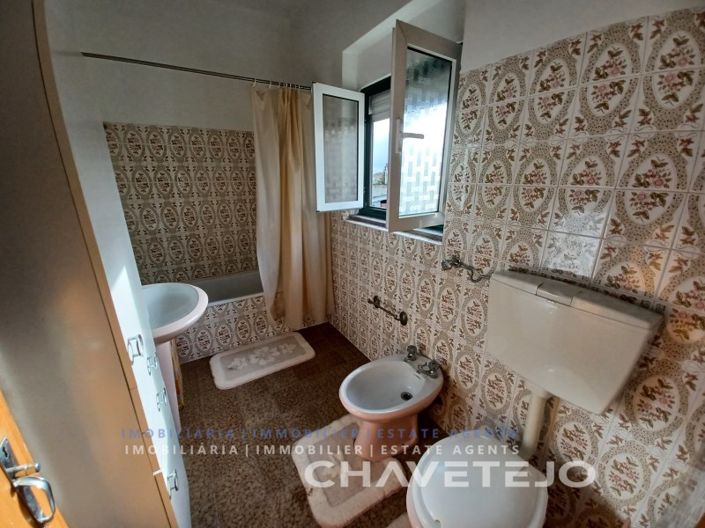 Image No.14-3 Bed House for sale