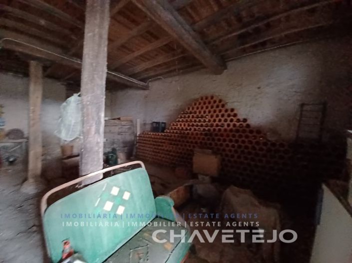 Image No.19-3 Bed House for sale