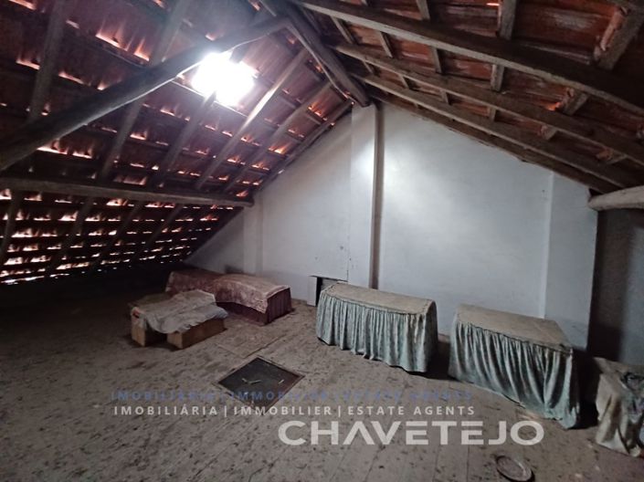 Image No.5-3 Bed House for sale