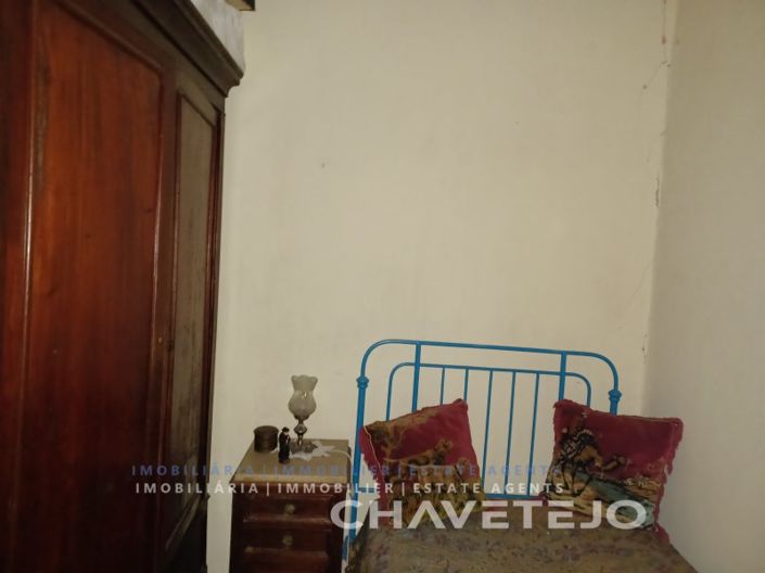 Image No.6-3 Bed House for sale