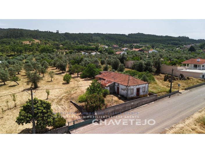 Image No.4-2 Bed House for sale