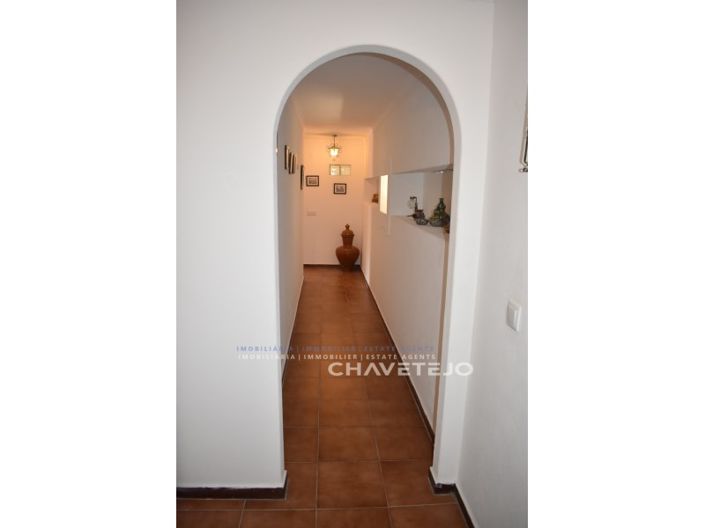 Image No.13-4 Bed House for sale