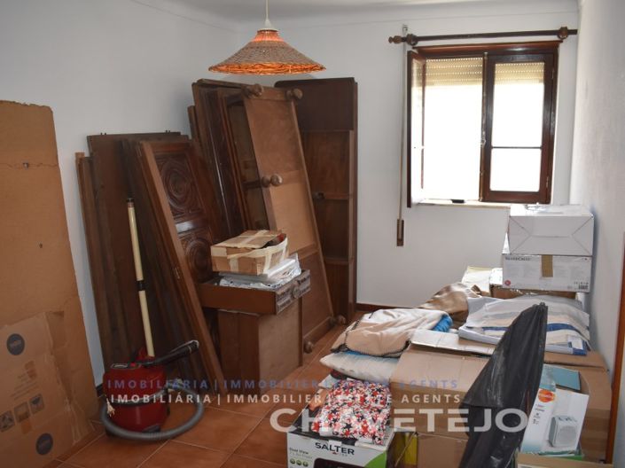 Image No.14-4 Bed House for sale