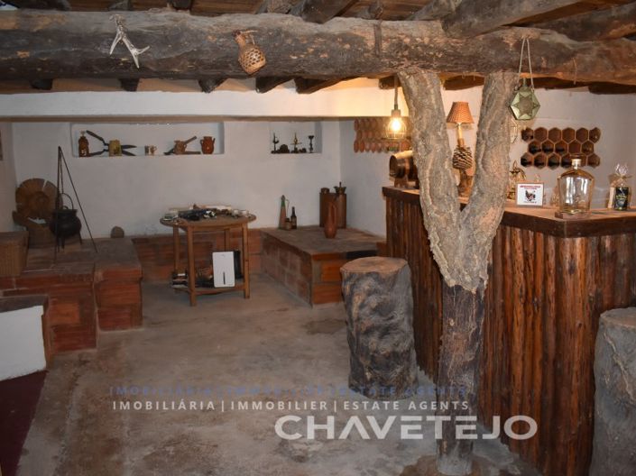 Image No.23-4 Bed House for sale