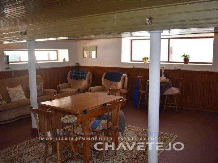 Image No.56-4 Bed House for sale