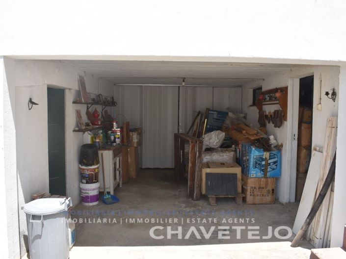 Image No.7-4 Bed House for sale