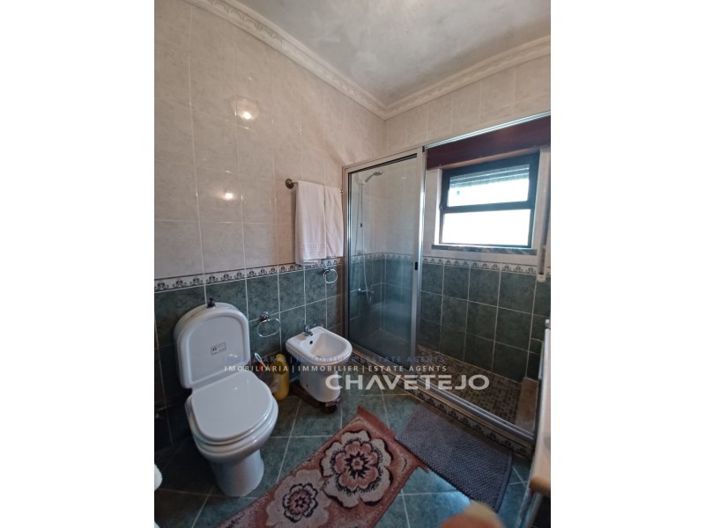 Image No.14-3 Bed House for sale