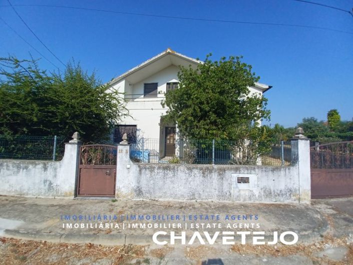 Image No.2-3 Bed House for sale