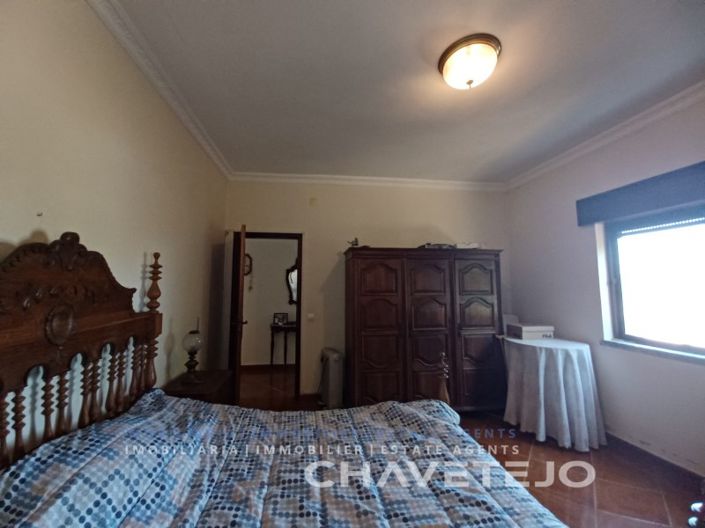 Image No.24-3 Bed House for sale