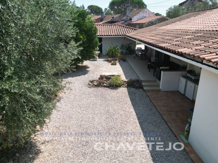 Image No.68-3 Bed House for sale