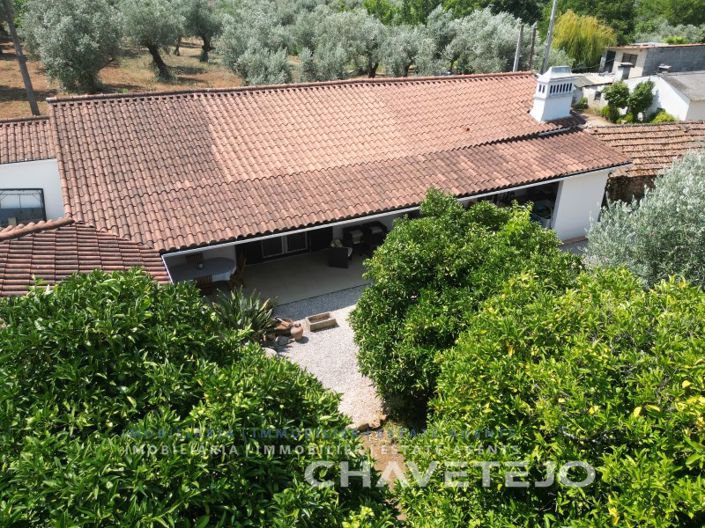 Image No.64-3 Bed House for sale