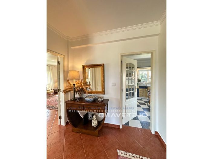 Image No.12-5 Bed House for sale