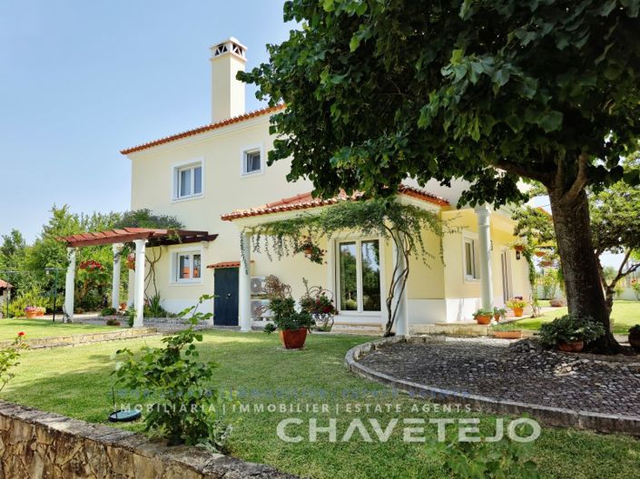 Image No.4-5 Bed House for sale