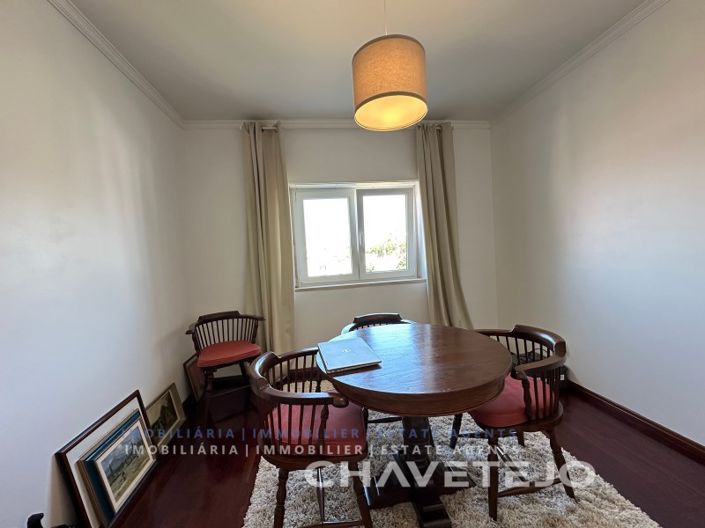 Image No.22-5 Bed House for sale