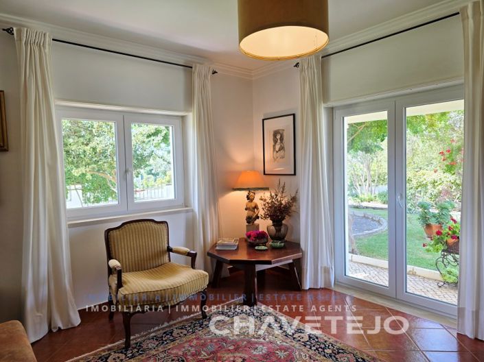 Image No.26-5 Bed House for sale