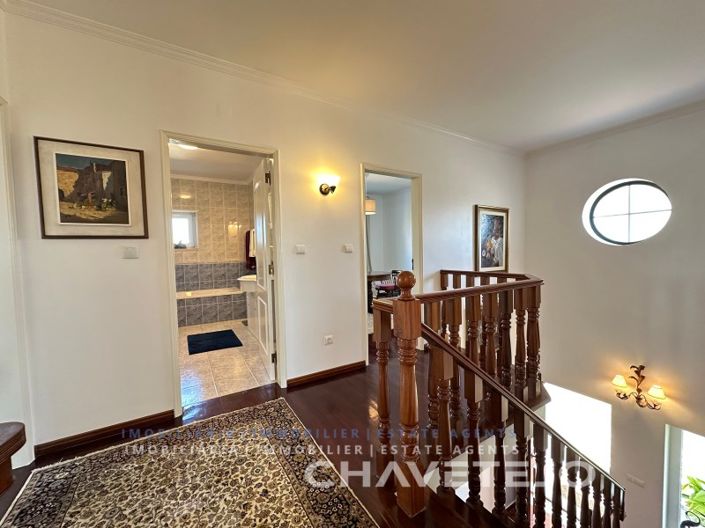 Image No.27-5 Bed House for sale