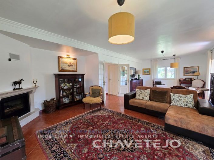 Image No.28-5 Bed House for sale